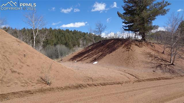 400 LAST DOLLAR DR, CRIPPLE CREEK, CO 80813, photo 2 of 15