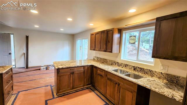 214 TURNABOUT LN, FLORISSANT, CO 80816, photo 3 of 25