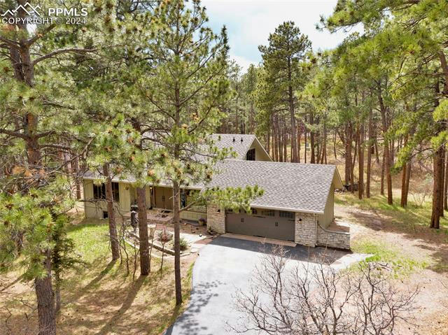 19100 DOEWOOD DR, MONUMENT, CO 80132, photo 1 of 50